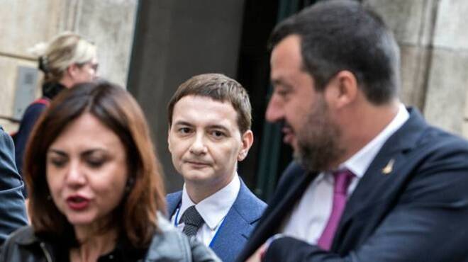Indagato per droga Luca Morisi, guru della comunicazione social di Salvini