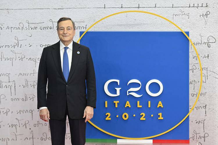 Al via il G20 di Roma, subito il faccia a faccia Draghi-Johnson
