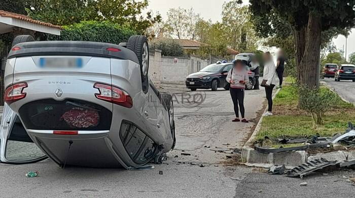 Ardea, auto impazzita a Nuova Florida: sfonda il guardrail e si ribalta