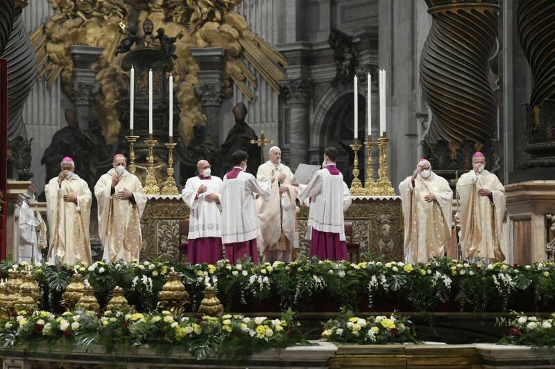 Papa Francesco ai nuovi Vescovi: “Il vostro compito è servire non dominare”