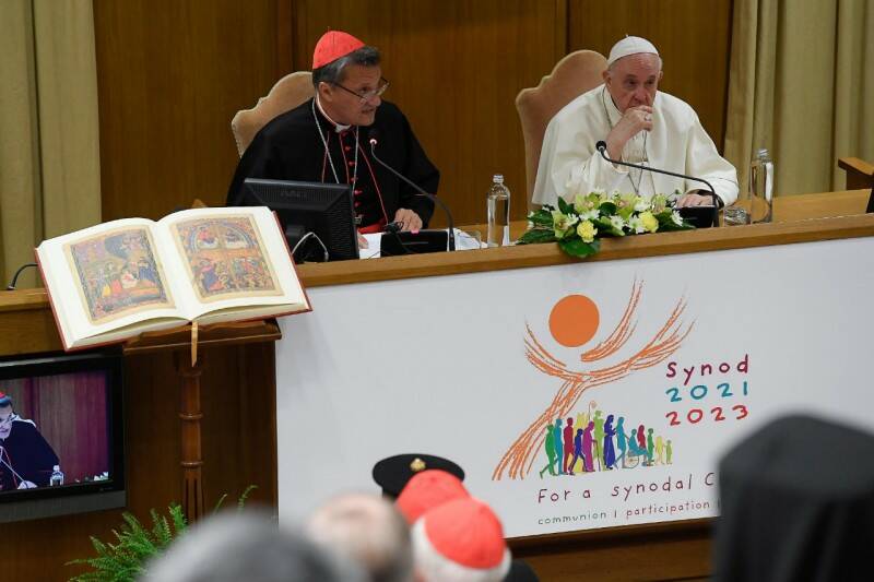Sinodo, il Papa lo allunga fino al 2024: due sessioni per un discernimento prolungato