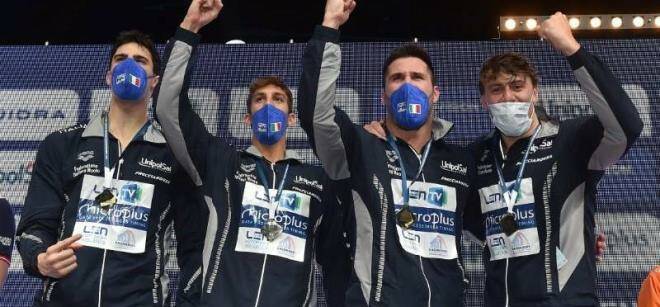 4×50 stile padrona agli Europei di nuoto: Lamberti, Martinenghi, Orsi e Zazzeri vincono l’oro