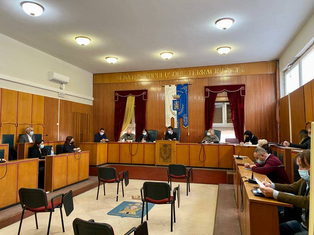 Terracina, il Consiglio Comunale approva il documento relativo all’Atto Aziendale della Asl di Latina