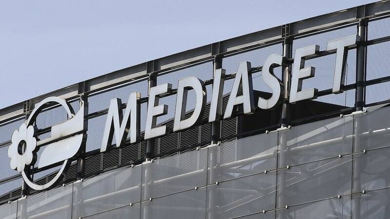 “Chiudono Tg4 e Studio Aperto” ma Mediaset smentisce: “Ecco la verità”