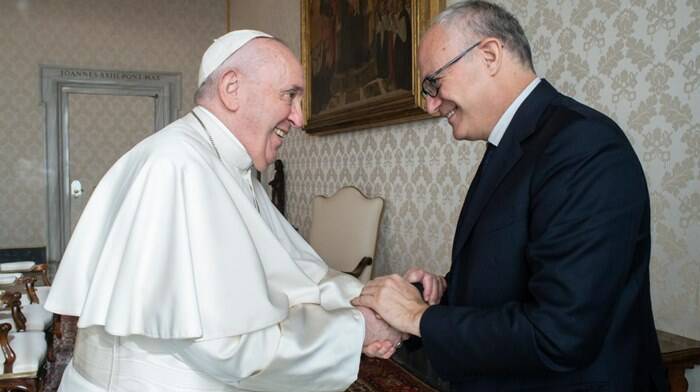 Gualtieri incontra il Papa: Vaticano e Campidoglio uniti per il “Giubileo degli ultimi”