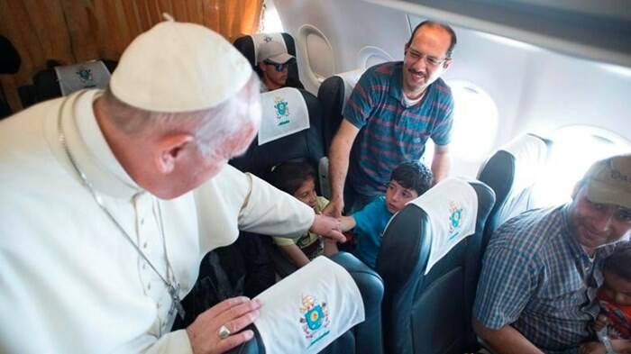 Da Cipro a San Pietro: il Papa apre (di nuovo) le porte del Vaticano ai rifugiati