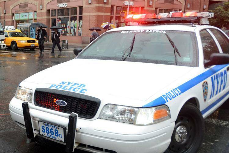 Paura a New York, sparatoria nella metropolitana: decine di feriti