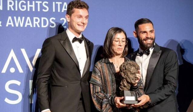 Human Rights Italia Gala Awards 2021: Tortu, Busà e Contrafatto ritirano il premio