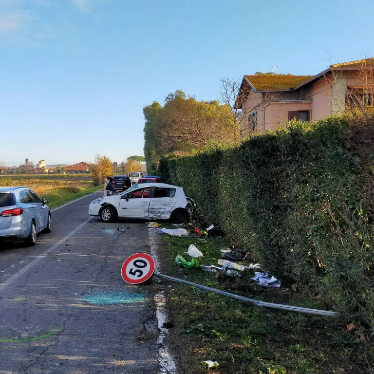 incidente via Camposalino, Fiumicino;