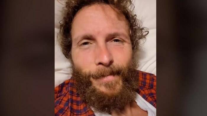 Jovanotti positivo al Covid: “Sono vaccinato, passerà”