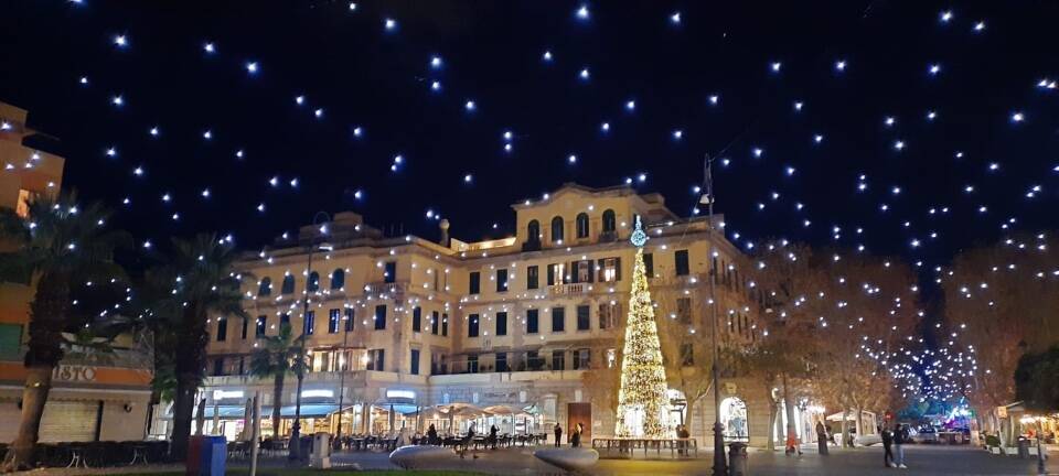 Ostia, il Natale si accende in piazza Anco Marzio