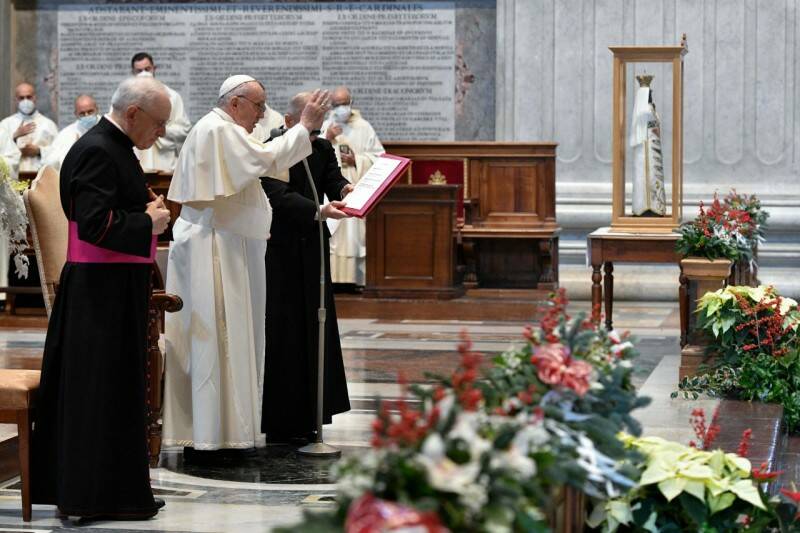 Il Papa all’Aeronautica Militare italiana: “Volare alto significa essere servitori di pace”