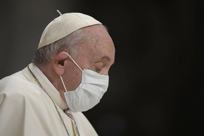 Giornata del Malato, il Papa: “Benediciamo il Signore per i progressi della scienza medica”