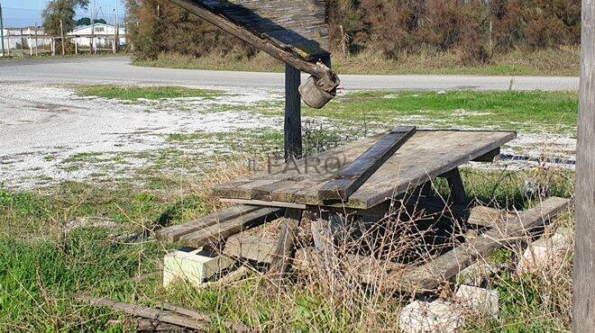 Fiumicino, il “parco fantasma” di Passo della Sentinella. I residenti: “Non è rimasto più nulla”