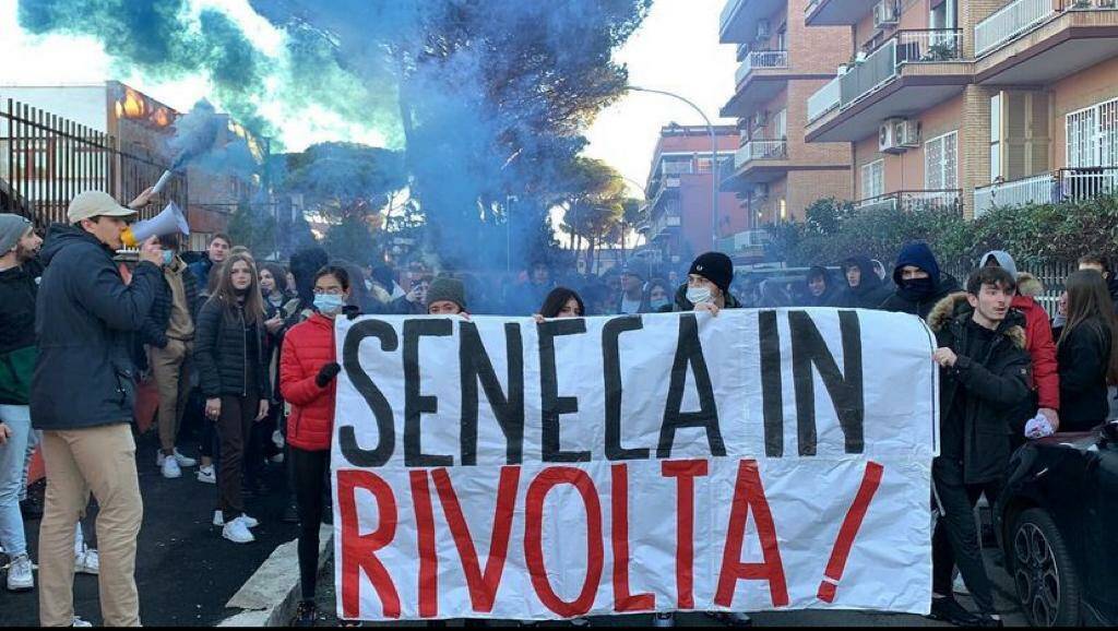Liceo Seneca di Roma in rivolta, Città Metropolitana: “Pronta ad ascoltare e intervenire”