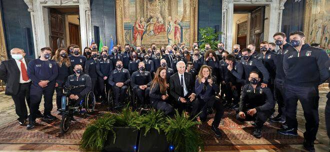 Goggia riceve il Tricolore al Quirinale: “Simbolo di valori etici, è responsabilità”