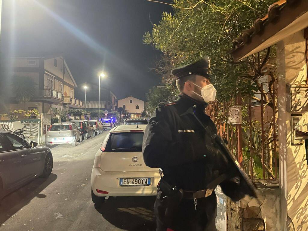 Roma, spaccio con metodo mafioso: 27 arresti in due clan contrapposti