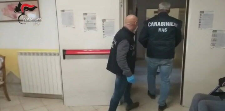 Montalto, gravi irregolarità in una casa di riposo: il Comune fa chiudere la Rsa