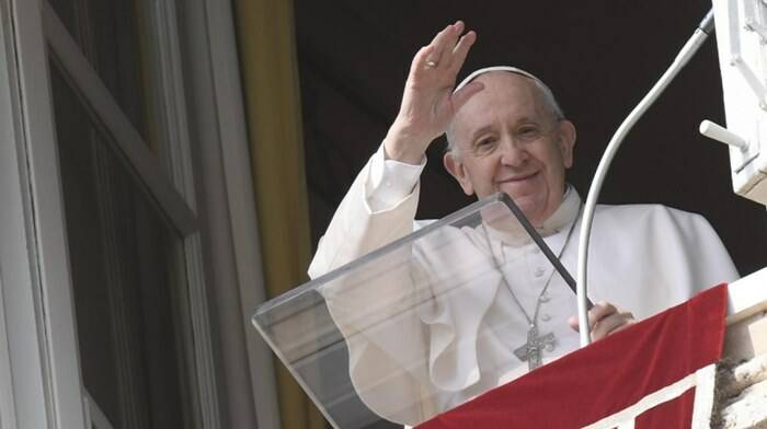 Papa Francesco: “Non è Dio a dover entrare nelle nostre logiche, ma noi nelle sue”