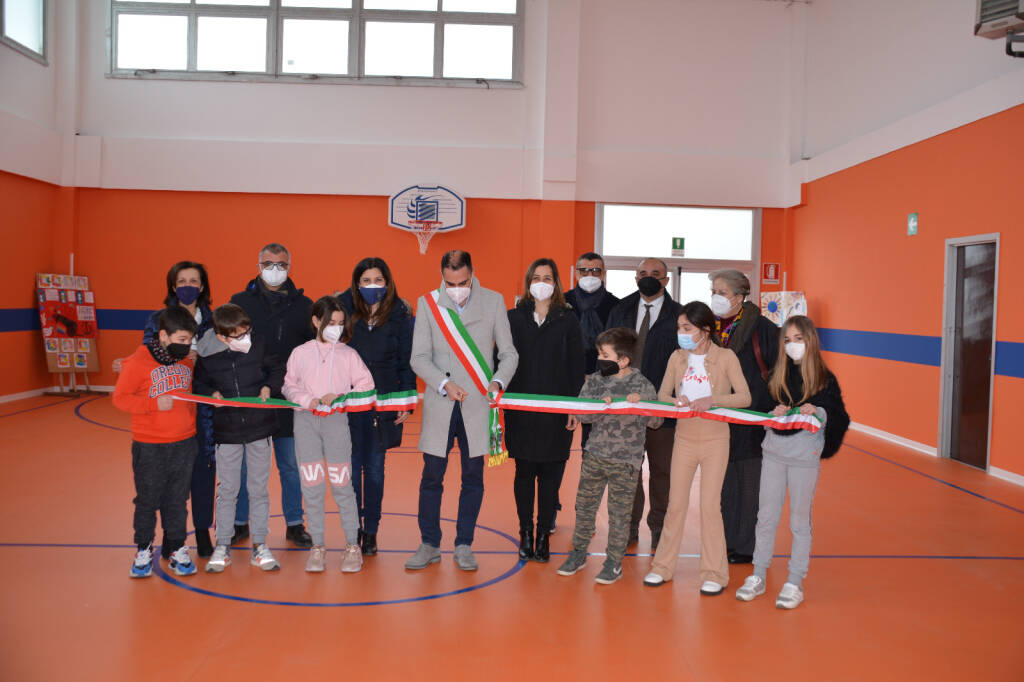 Edilizia scolastica, inaugurato nuovo spazio didattico della scuola primaria Don Milani di Torvaianica