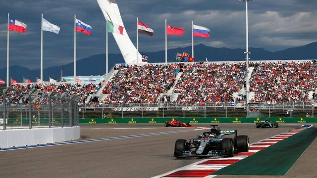 Guerra in Ucraina, la Formula Uno cancella il Gran Premio di Russia