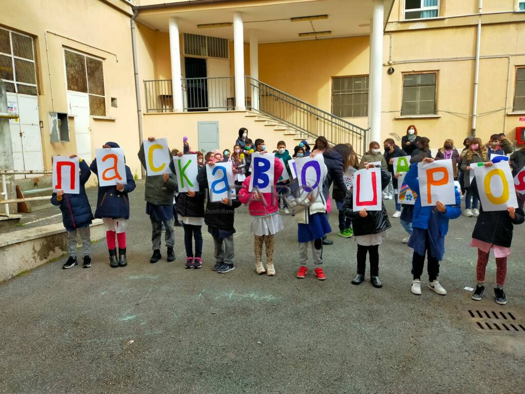 Fiumicino, la scuola Grassi accoglie Alissa, Maria e Nikita in fuga dall’Ucraina