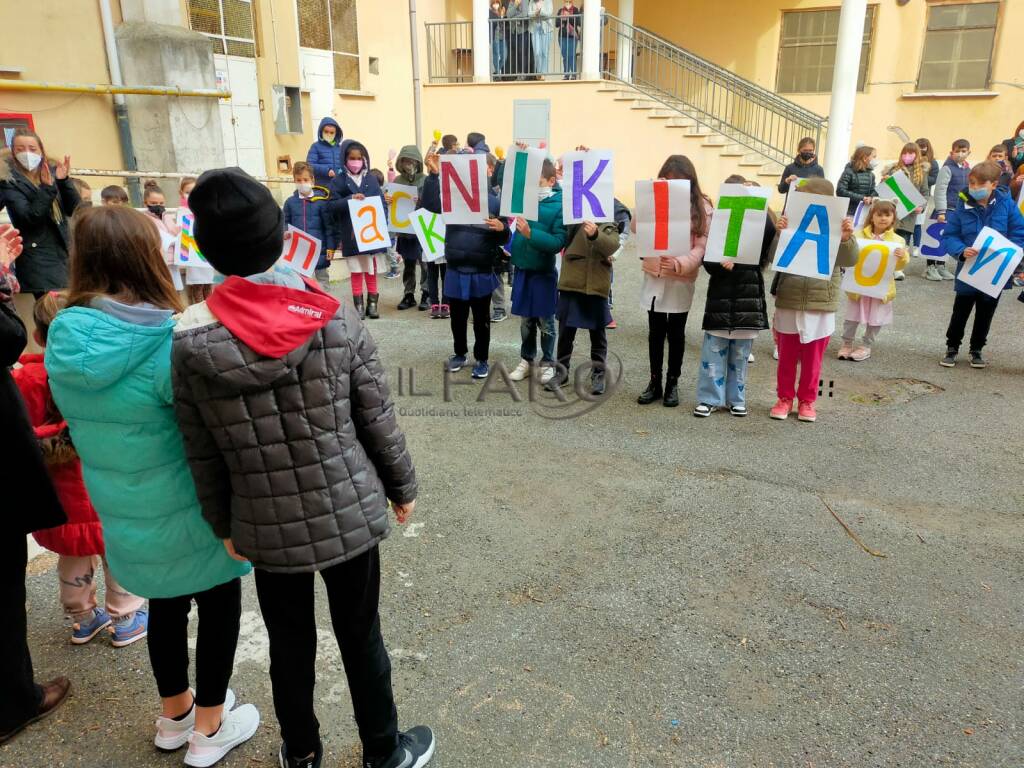 Fiumicino, la scuola Grassi accoglie Alissa, Maria e Nikita in fuga dall’Ucraina