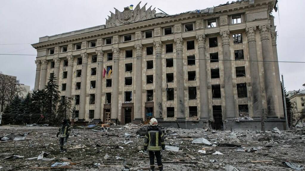 Guerra in Ucraina, la Russia: “Obiettivo Donbass”. Attacchi a Kiev, Kharkiv e Sumy