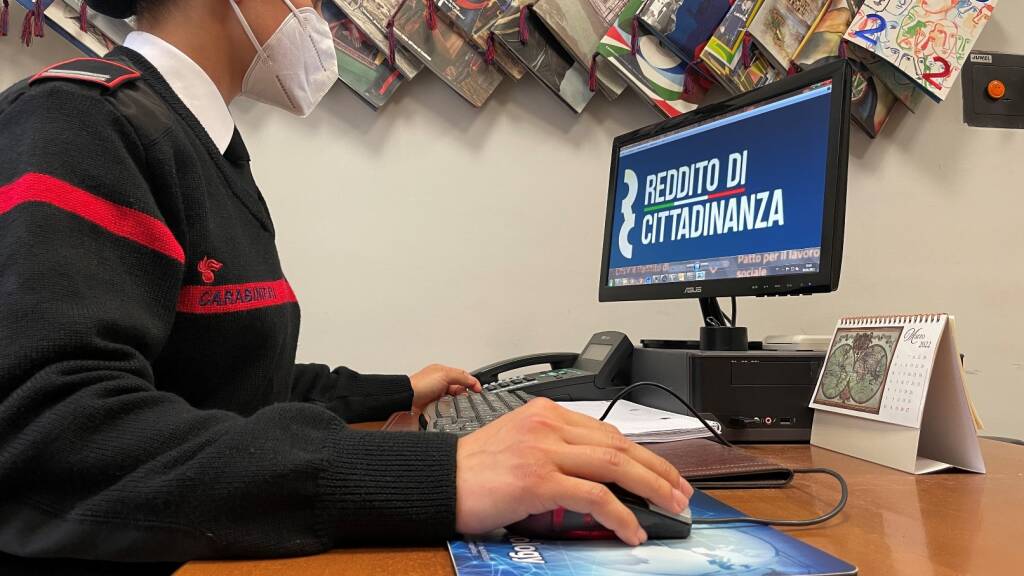 “Rubati” allo Stato 5 milioni di euro: denunciati 955 furbetti del Reddito di cittadinanza