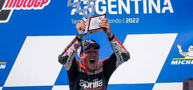 MotoGp in Argentina, l’Aprilia vince il primo Gran Premio della storia