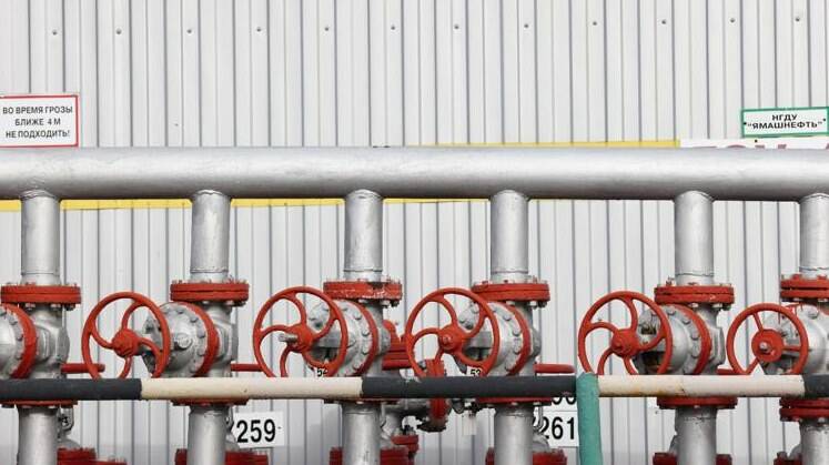 Sanzioni alla Russia, Gazprom taglia di un terzo la fornitura di gas all’Italia