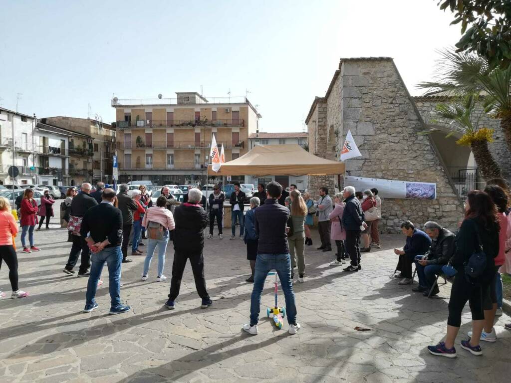 Fondi, una raccolta firme per dire “No” al nuovo progetto di Piazza delle Benedettine