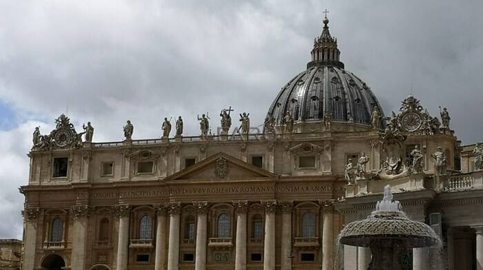 Il Papa firma un nuovo Motu proprio per adeguare il Diritto Canonico alle ultime modifiche