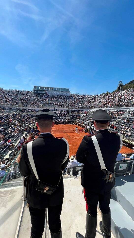 Internazionali di Tennis, rivendono a prezzi stellari i biglietti per la finale: bagarini multati
