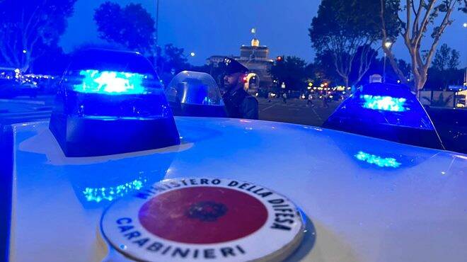 Malamovida a Roma, controlli dei carabinieri a Ponte Milvio: multati 6 locali 