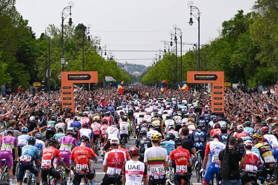 Via al Giro d’Italia: da Budapest partita l’edizione 2022
