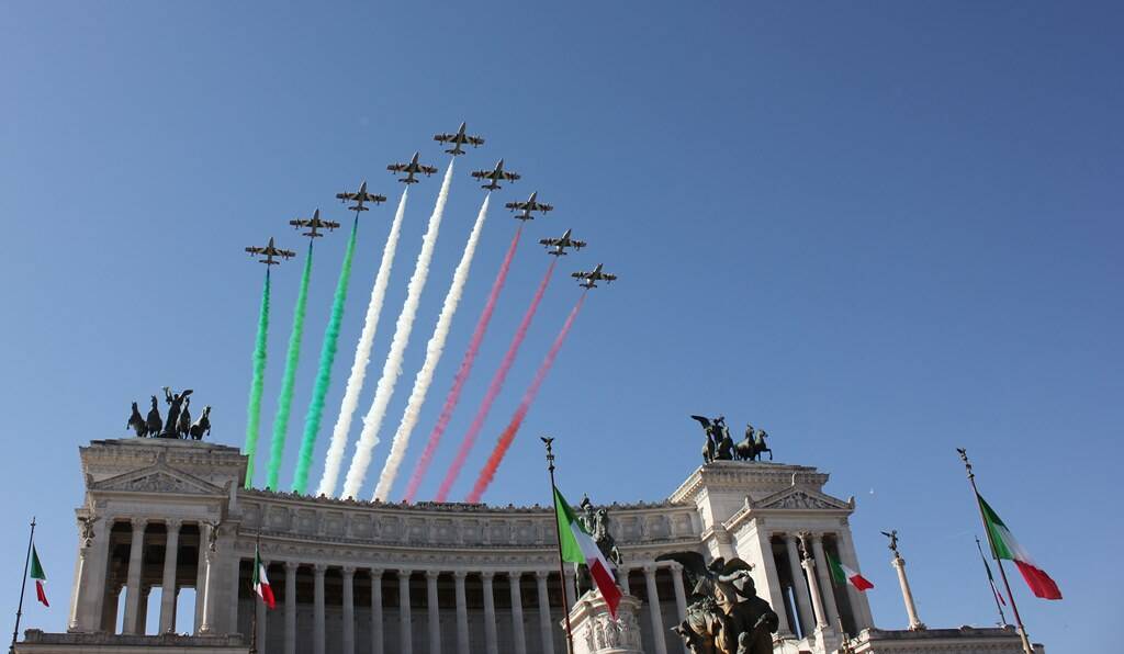 2 Giugno 2022: lo spettacolo delle Frecce Tricolori sull’Altare della Patria