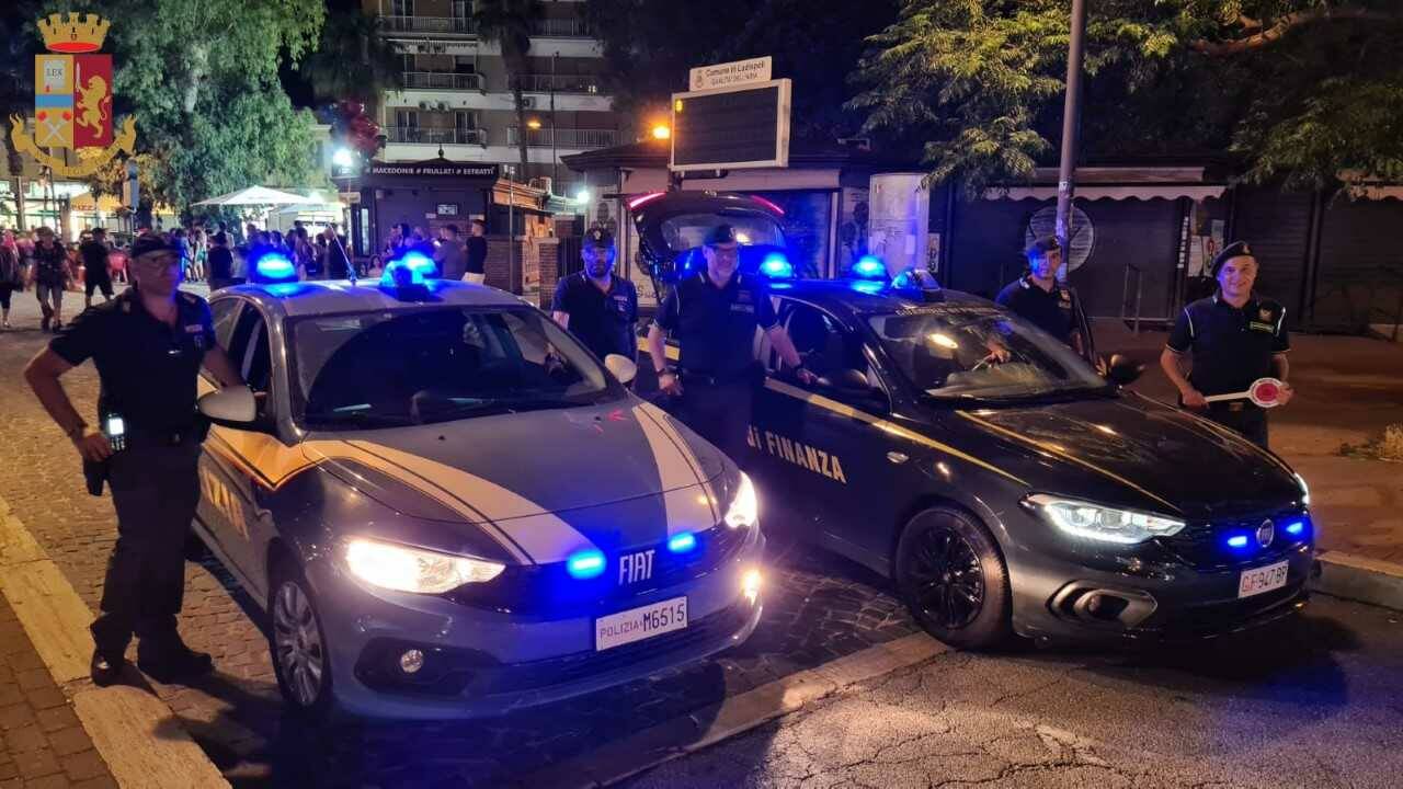 Armi, droga e alcol per le strade di Ladispoli: fioccano denunce e multe