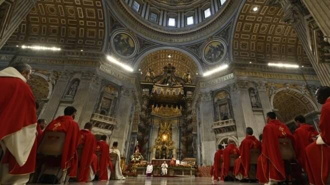 Pentecoste, il Papa: “Senza lo Spirito gli ammodernamenti nella Chiesa non bastano”