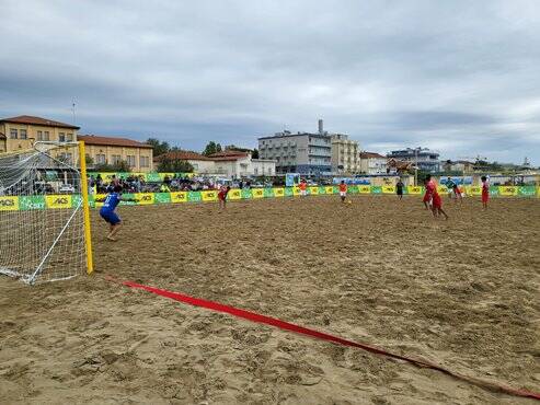 Mondiale di beach soccer: la Mami Roof Ostia perde, ma resta il sogno delle semifinali