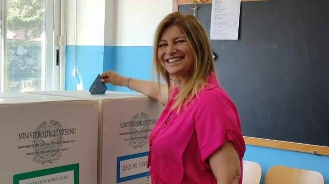 San Felice Circeo: a Monia Di Cosimo la fascia tricolore, eletta col 61,84% dei voti
