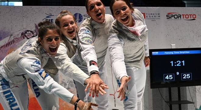 Scherma, il team del fioretto femminile è oro europeo