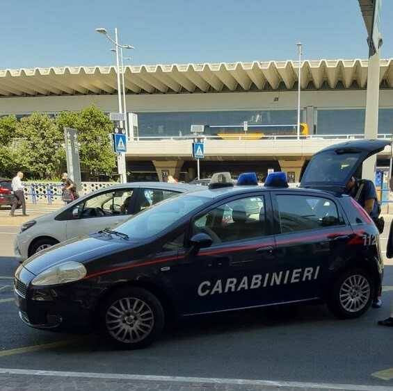 Fiumicino, ancora Ncc irregolari all’aeroporto: per 5 autisti scattano le multe