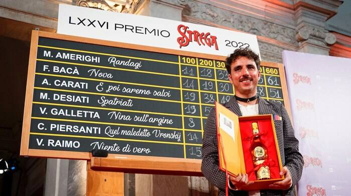 Premio Strega 2022, vince Mario Desiati con “Spatriati”