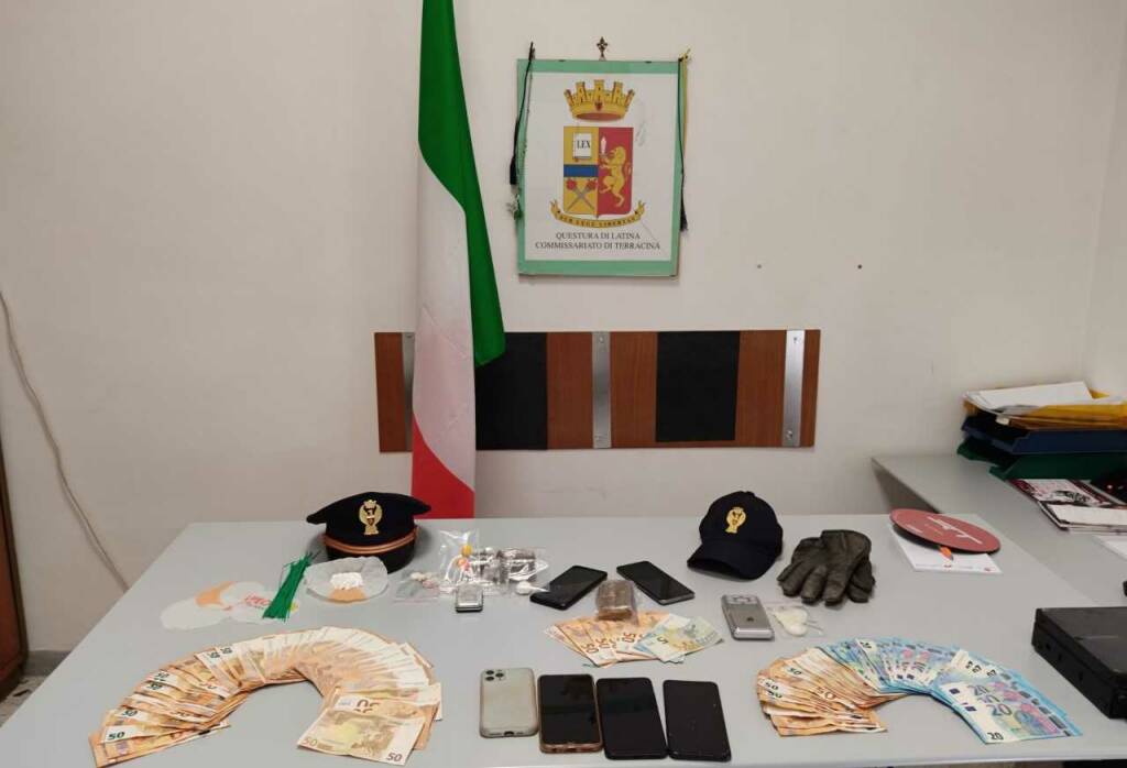 Terracina, giro di vite contro lo spaccio: la Polizia arresta due pusher