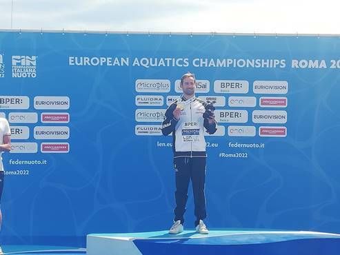 Europei di Nuoto, Acerenza è storico oro a Ostia: sua la 10 km di fondo