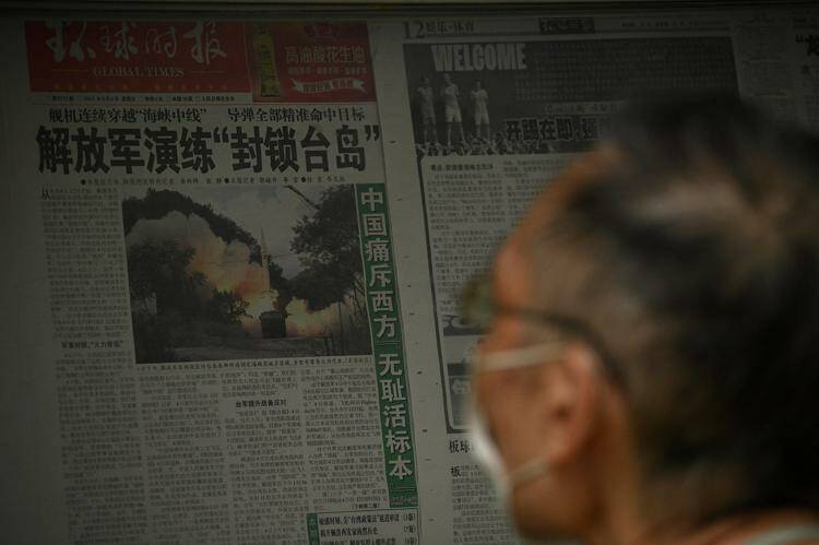 Allarme a Taiwan, il ministro degli Esteri: “La Cina si prepara alla guerra”