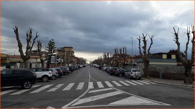 Fiumicino, invertito il senso di marcia su via Foce Micina