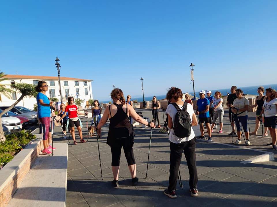 Sport e storia un connubio di successo: Nordic walking per i luoghi storici di Minturno