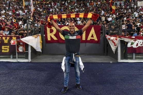 Gli Azzurri del nuoto e della pallanuoto allo Stadio Olimpico: la Roma celebra i suoi tifosi